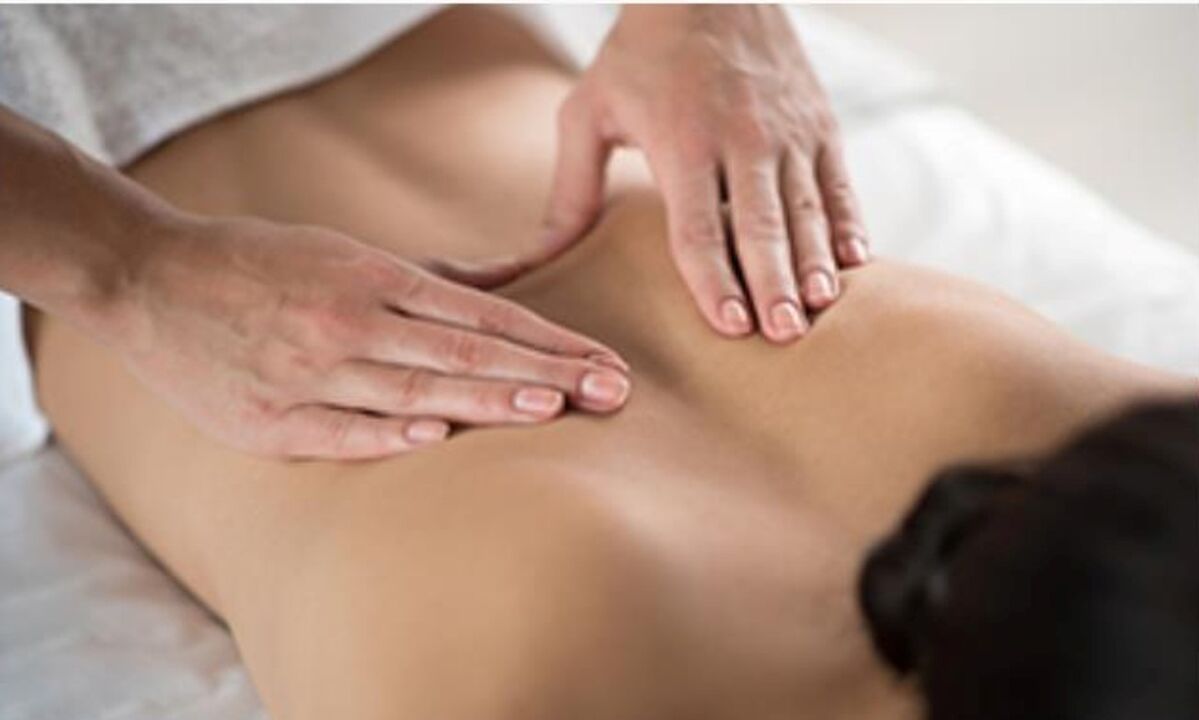 masaža je jedna od metoda liječenja cervikalne osteohondroze